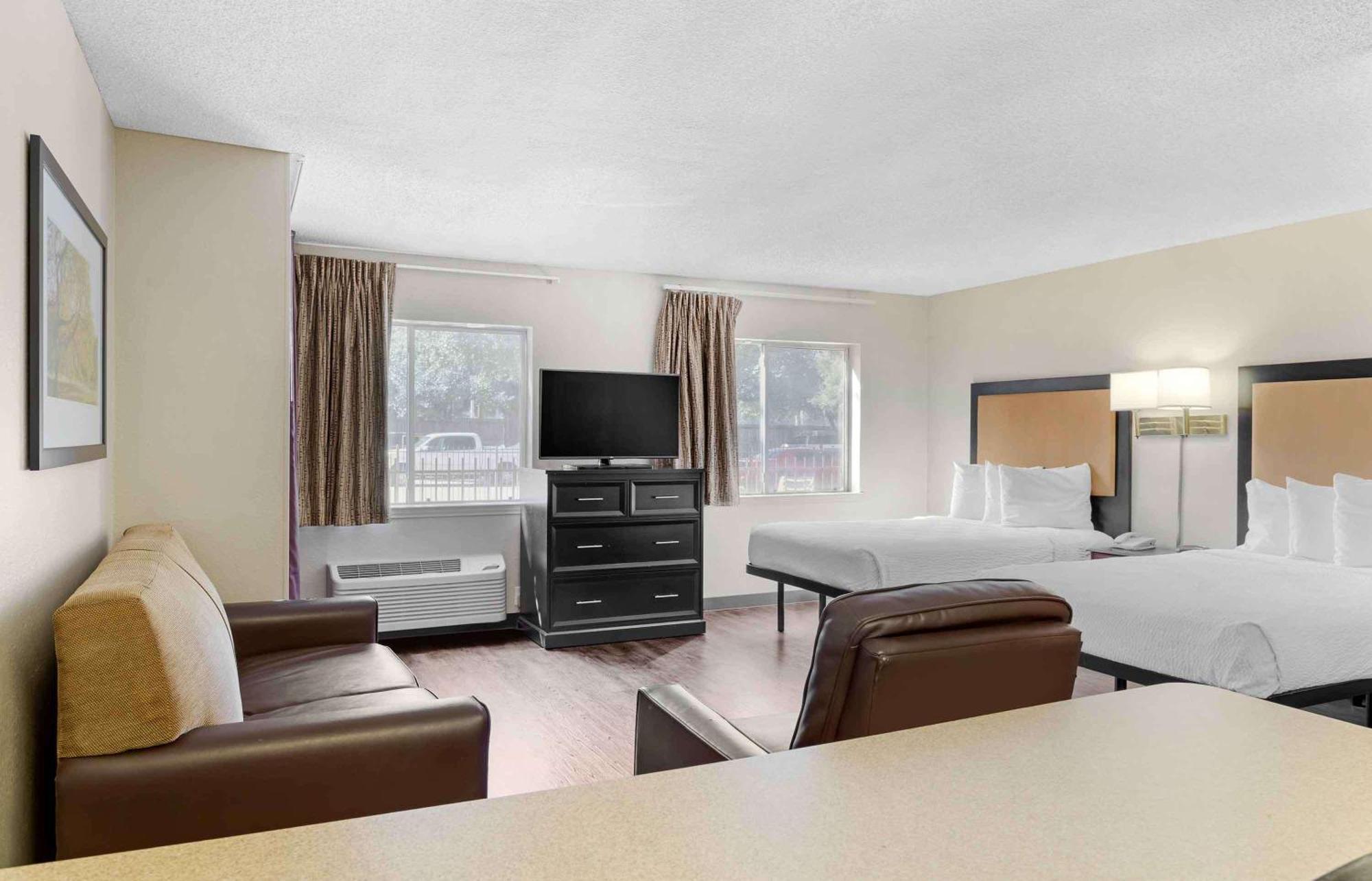 เอ็กซ์เทนด์ สเตย์ อเมริกา ฮุสตัน ชูการ์แลนด์ Hotel ภายนอก รูปภาพ